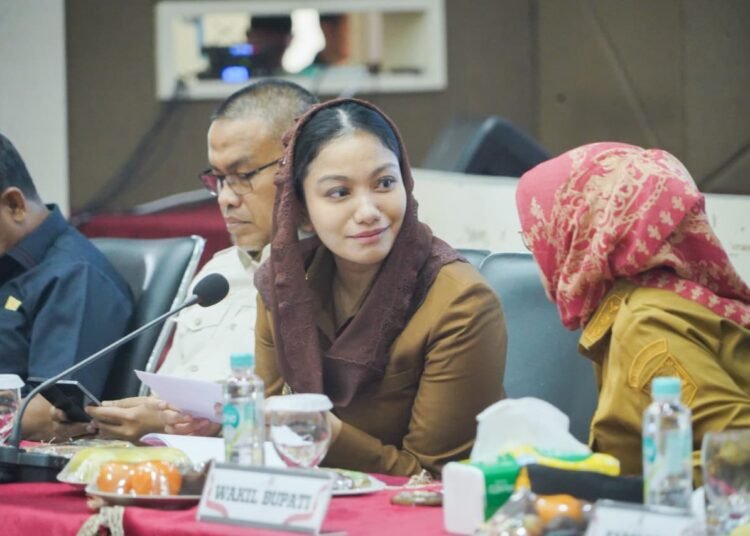 Bupati Dharmasraya, Annisa Suci Ramadhani, mengikuti Musyawarah Perencanaan Pembangunan RKPD Tahun 2027 di Pulau Punjung pada Senin (6/4/2026). Foto: Pemkab Dharmasraya