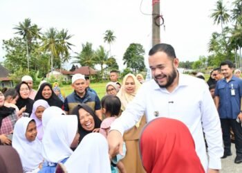 Wali Kota Padang Fadly Amran Resmikan Rumah Hasil Bedah Baznas untuk Buruh Harian di Kuranji