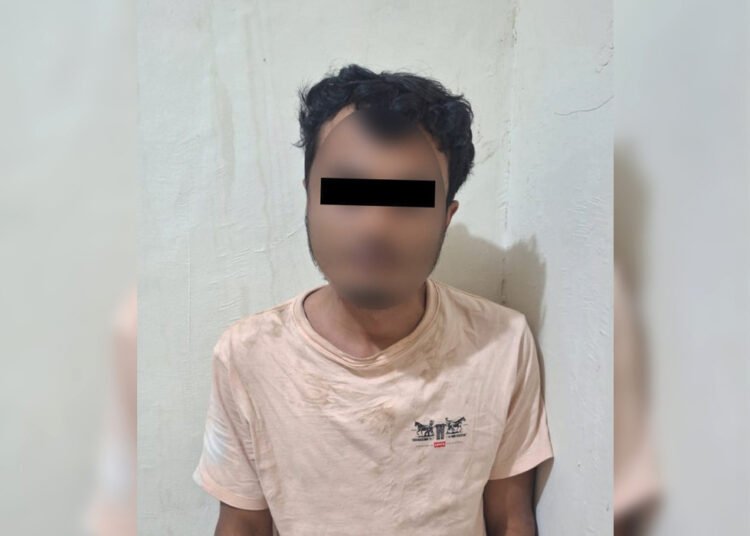 Polisi menangkap seorang pria di Jorong Balai Rupih, Nagari Simalanggang, Kecamatan Payakumbuh, Limapuluh Kota, pada Rabu (8/4/2026) sekitar pukul 17.00 WIB atas dugaan mencuri solar. Foto: Polres Payakumbuh