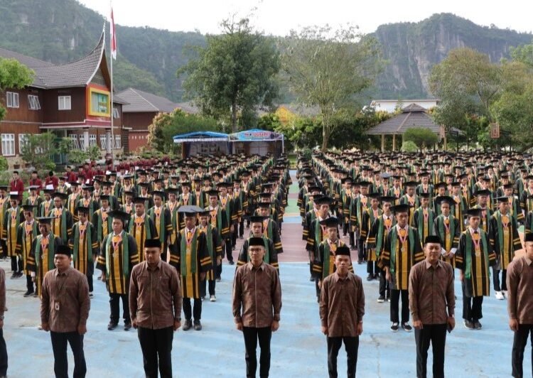 SMA IT Insan Cendekia Boarding School (ICBS) Payakumbuh menjadi sekolah dengan jumlah kelulusan Seleksi Nasional Berdasarkan Prestasi (SNBP) terbanyak di Sumatera Barat pada tahun ajaran 2025/2026. Foto: ICBS Payakumbuh