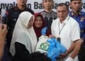 Pemko Padang Panjang Salurkan Bantuan Pangan kepada 7.169 Kepala Keluarga