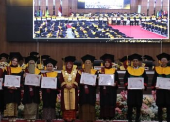24 Wisudawan Terbaik dan 6 Bintang Aktivis Warnai Hari Pertama Wisuda UIN IB Padang