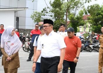 Pemko Bukittinggi Gelar Goro Bersihkan Kawasan RSUD, Siapkan Pengembangan Layanan Kesehatan