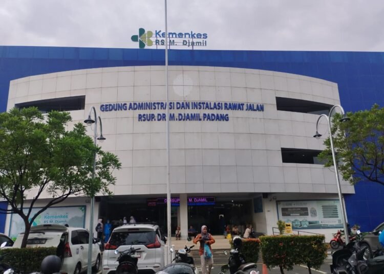 RSUP M Djamil Padang.
