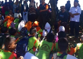 Hari Kelima Pencarian Dua Siswa SD Tenggelam di Pantai Padang, Teman dan Guru Gelar Doa Bersama
