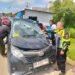 Mobil Travel Tabrak Minibus Terparkir di Dharmasraya, Korban 6 Orang