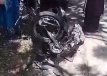 Minibus dan Motor Terlibat Kecelakaan di Solok, Pengendara Dikabarkan Patah Tangan dan Kaki