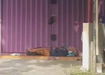 Diduga Dijanjikan Kerja, Ayah dan Anak Asal Sumatera Selatan Telantar di Padang