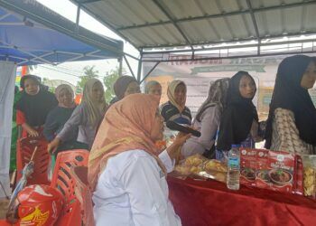Pemkab Dharmasraya Lanjutkan Pasar Murah di Pulau Punjung, Harga Sembako Dijual di Bawah Pasaran