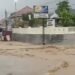 Video: Banjir Genangi Jalan Solok–Muaro Labuh, Lalu Lintas Terganggu