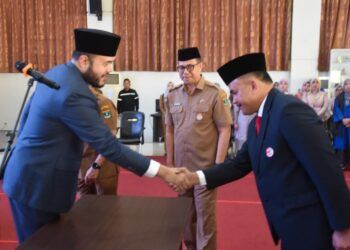 Sekda dan Sebelas Kepala OPD Pemko Padang Dilantik