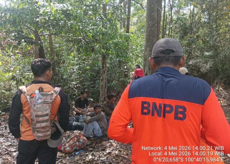 Seorang pria bernama Irman (61), warga Harau, Limapuluh Kota, dilaporkan hilang saat pergi ke kebun sejak Minggu (3/5/2026)