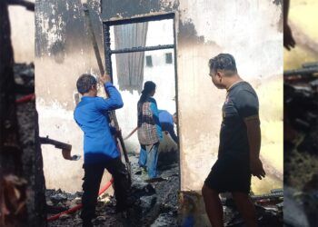 Sebuah Rumah Tak Berpenghuni Hangus Terbakar di Kabupaten Solok