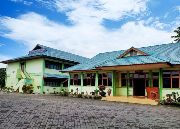Gedung Politeknik ’Aisyiyah Sumatera Barat di Jalan Penjernihan III, Gunung Pangilun, Kecamatan Padang Utara, Kota Padang, Sumatera Barat. Foto: Aldo/Sumbarkita