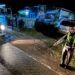 Detik-Detik Pengendara Vixion Hantam Truk Parkir di Pariaman hingga Terpental