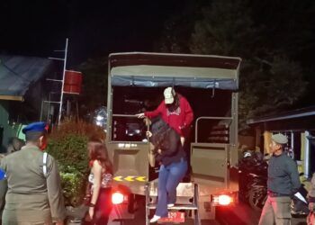 Razia Tempat Hiburan Malam di Padang, 14 Pemandu Lagu Ditangkap