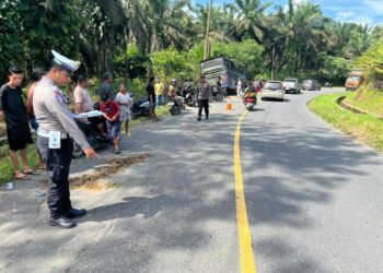 Motor dan Bus ALS Tabrakan di Pasaman Barat, Pelajar 16 Tahun Tewas di Tempat