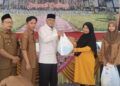 Pemkab Dharmasraya Salurkan Bantuan Permakanan kepada 141 Ibu Hamil