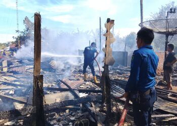 Kontrakan Empat Pintu Ludes Terbakar di Pesisir Selatan