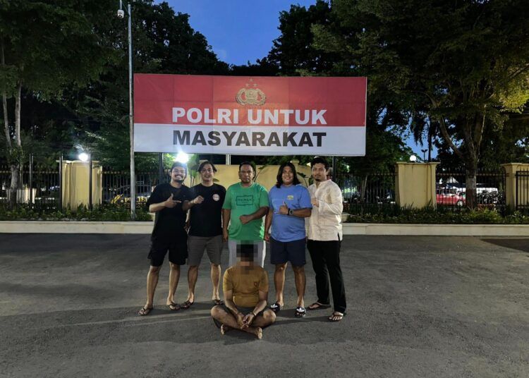 Polisi menangkap pencuri udang dan ikan berinisial TS di Kecamatan Padang Barat, Kota Padang, Sumatera Barat, pada Jumat (22/5/2026) malam. Foto: Polresta Padang