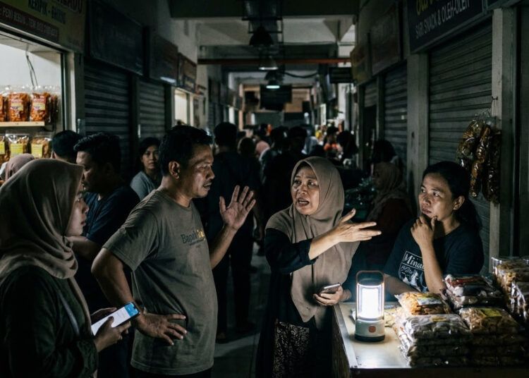 Ilustrasi UMKM terdampak pemadaman listrik massal. Foto: Ilustrasi AI