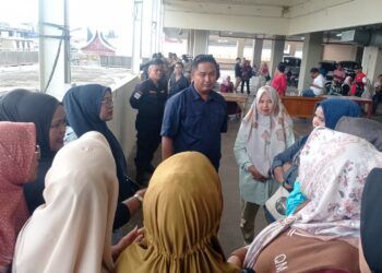 Dinas Perdagangan Sosialisasikan Pembenahan Estetika Pasar Raya Padang