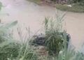 Mobil Asal Sawahlunto Berisi 6 Orang Masuk Sungai di Sijunjung, Sopir Tewas