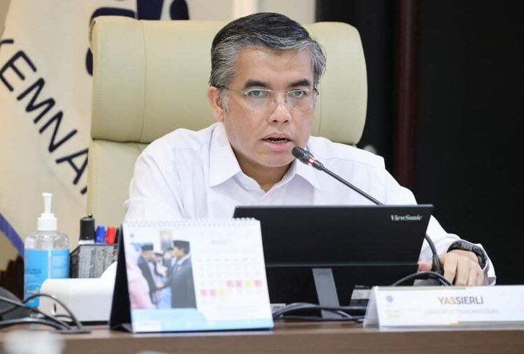 Menaker Yassierli saat mengumumkan program vokasi nasional 2026. (Foto: Dok. Kemnaker)