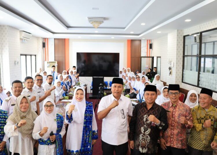 Wakil Wali Kota (Wawako) Pariaman, Mulyadi, secara resmi membuka Rapat Kerja (Raker) perdana Badan Kontak Majelis Taklim (BKMT) Kota Pariaman tahun 2026 yang digelar di Ruang Rapat Wali Kota Pariaman, Rabu (10/6/2026).