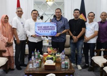 Wujud Kepedulian Sosial, Bank Nagari Bantu Korban Kebakaran di Kota Pariaman