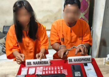 Pacaran Sekaligus Edarkan Sabu, Sejoli di Kampar Berakhir di Penjara