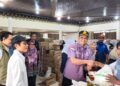 2.307 Orang di Pariaman Terima Bantuan Beras dan Minyak Goreng