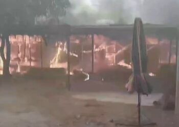 Kebakaran Hebat Landa Pariaman, Asap Hitam Membubung Tinggi