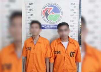 2 Adik Kakak Pengedar di Payakumbuh Ditangkap, 100 Lebih Paket Sabu-Sabu Disita