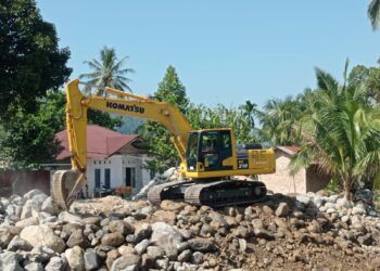 Pemko Padang Genjot Perbaikan Irigasi Rusak Akibat Bencana