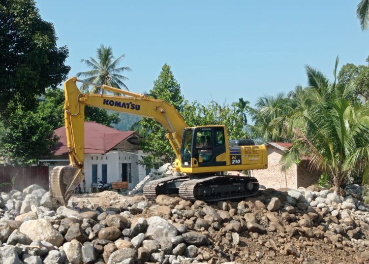 Pemerintah Kota (Pemko) Padang mempercepat pemulihan jaringan irigasi yang rusak akibat bencana pada akhir 2025.