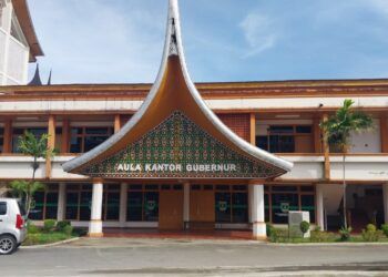 Pemprov Sumbar Anggarkan Rp162,7 Juta untuk Peralatan Rumah Dinas, Termasuk Mesin Espresso dan AC Standing