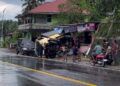Video: Truk Diduga Hilang Kendali Tabrak Warung di Padang Pariaman
