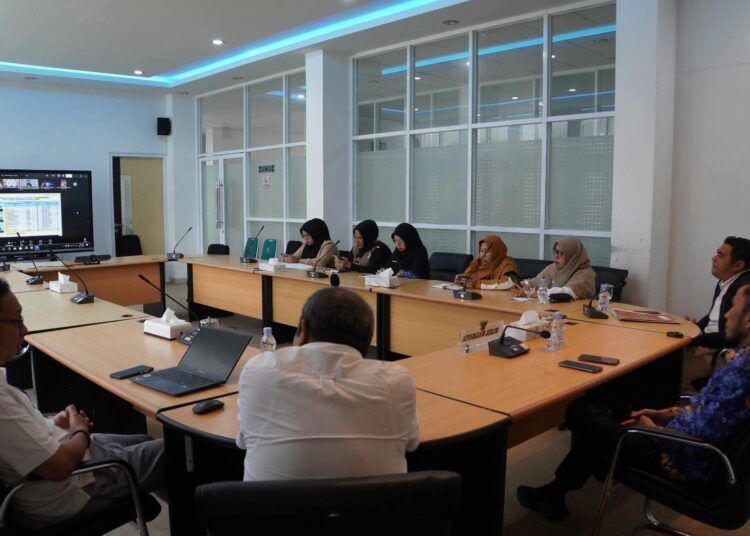Jajaran Pemerintah Kota (Pemko) Padang Panjang mengikuti Rapat Koordinasi Percepatan Realisasi Bantuan TKD Bencana di wilayah Sumatera yang dipimpin Menteri Dalam Negeri, Tito Karnavian, secara virtual pada Rabu (17/6/2026)
