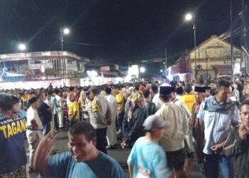 Video: Bentrok di Simpang Tugu Pariaman, Tabuik Pasa dan Tabuik Subarang Nyaris Ricuh saat Basalisiah