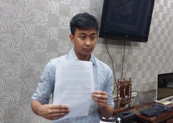 Anak Anggota DPRD Sumbar Tersangka Kasus Dugaan Korupsi Minta Maaf ke Kejari Padang