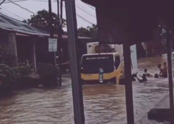 Video: Diguyur Hujan Sejak Pagi, Jondul Rawang Padang Terendam Banjir