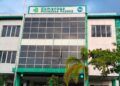 Seorang Dosen di Padang Terjatuh dari Kampus, Pinggang dan Kaki Patah