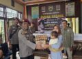 Hari Bhayangkara ke-80, Polres Sijunjung Salurkan Bantuan bagi Keluarga Kurang Mampu dan Anak Stunting