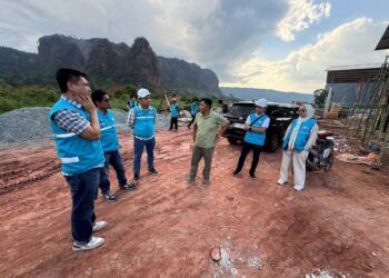 PLN UP3 Payakumbuh Perkuat Usaha Peternakan Ayam dengan Pasokan Listrik 240 kVA