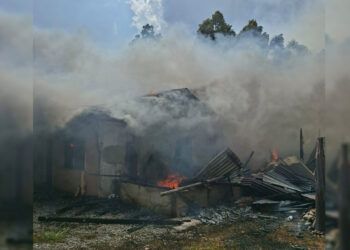 Api Mengamuk di Pasaman, Tiga Rumah Ludes Terbakar