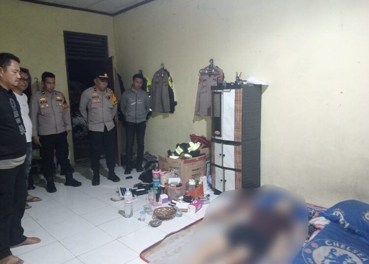 Ingga Pratama Putra (33), guru PPPK yang ditemukan meninggal di mes Polres Pesisir Selatan, Sabtu (28/6).