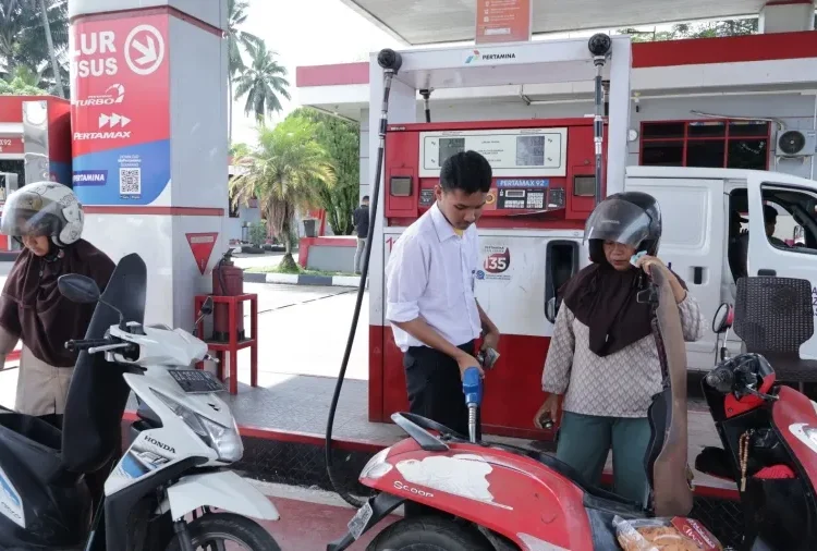Pemerintah Kota Payakumbuh melalui Satuan Tugas (Satgas) Pengawasan Penyediaan dan Pendistribusian BBM dan LPG 3 kilogram melakukan inspeksi mendadak (sidak) ke seluruh Stasiun Pengisian Bahan Bakar Umum (SPBU) di wilayah setempat, Kamis (18/6/2026).