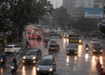 Ada Rencana Keluar Rumah? Ini Prakiraan Cuaca Sumbar Sabtu 4 Juli