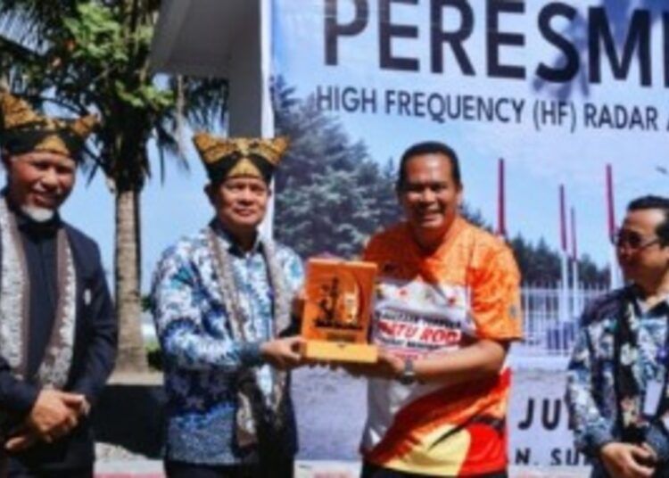 Badan Meteorologi, Klimatologi, dan Geofisika (BMKG) meresmikan fasilitas High Frequency (HF) Radar Array di Pantai Anas Malik, Kelurahan Lohong, Kecamatan Pariaman Tengah, Kota Pariaman, Jumat (3/7/2026).